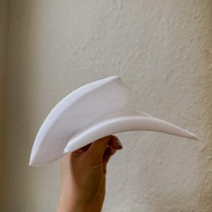 Olkatoppaukset tuomaan ryhtiä vaatteeseen! www.projektipirkko.fi