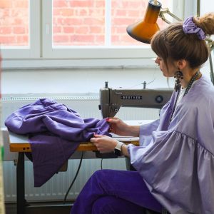 Projektipirkko Ompelija Ajanvaraus ompelimo ompelupalvelut vaasa posti vaatekorjaus vaatehuolto mittamuutos mittatilausompelu räätäli räätälöinti pukumuokkaus juhlapuku miesten puku