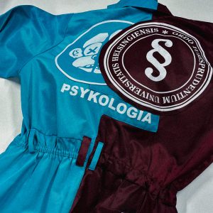 Opiskelijahaalareiden yhdistäminen ompelija projektipirkko